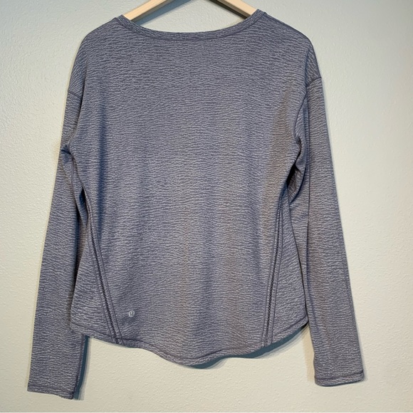 LULULEMON | Long Sleeve Active Top - Picture 3 of 11